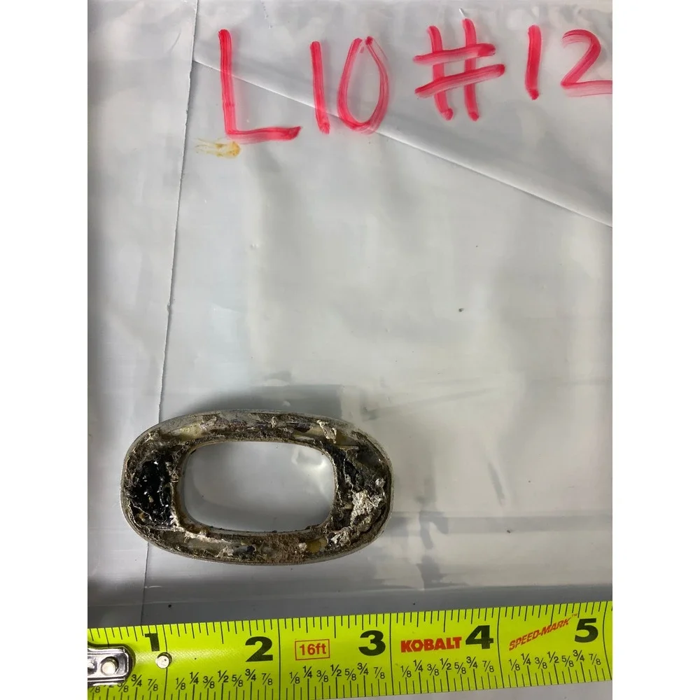 Coach measurements width